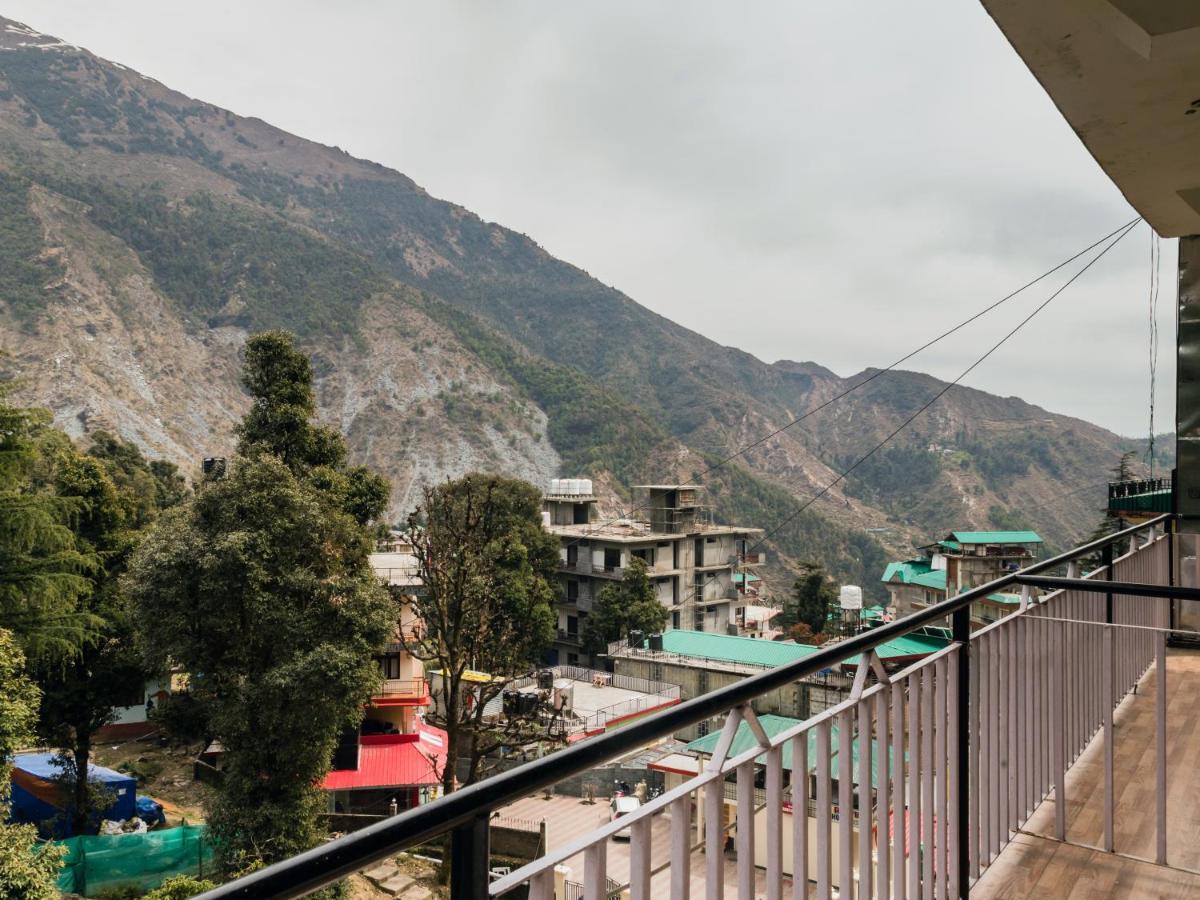 Oyo 1153 The Oak Valley Dharamshala Exterior foto